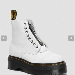 Dr Martens SINCLAIR MILLED NAPPA LEATHER PLATFORM BOOTS